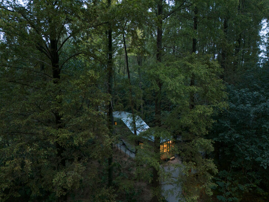 美悦达个个世界-秘境树屋营地 / 个个世界 + 先进建筑实验室 AaL 美悦达个个世界-秘境树屋营地 / 个个世界 + 先进建筑实验室 AaL - 10 的图像 51