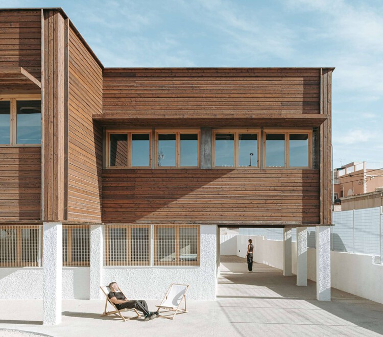 Centro Comunitario Hotel + Social  / MEII ESTUDIO - Más Imágenes