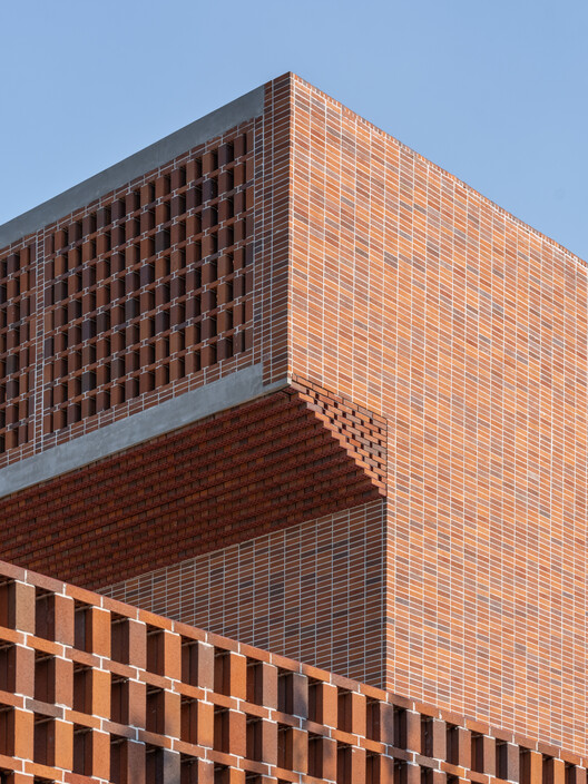 塱头耕学+研学中心 / 非常建筑 - 建筑图, 砖