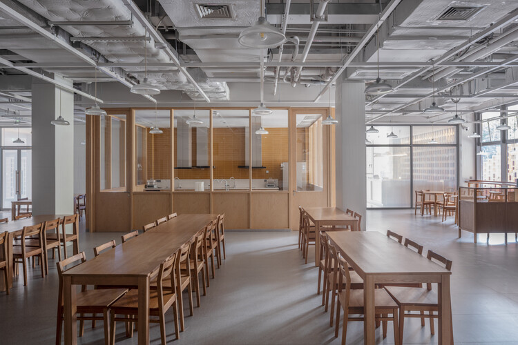 塱头耕学+研学中心 / 非常建筑 - 室内图, 餐厅, 木头, 玻璃