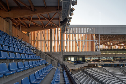 天主教大学体育场现改造 / IDOM 天主教大学体育场现改造 / IDOM - 15 的图像 44