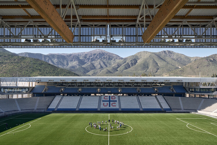 Proyecto Modernización Estadio Universidad Católica/IDOM - Imagen 9 de 44