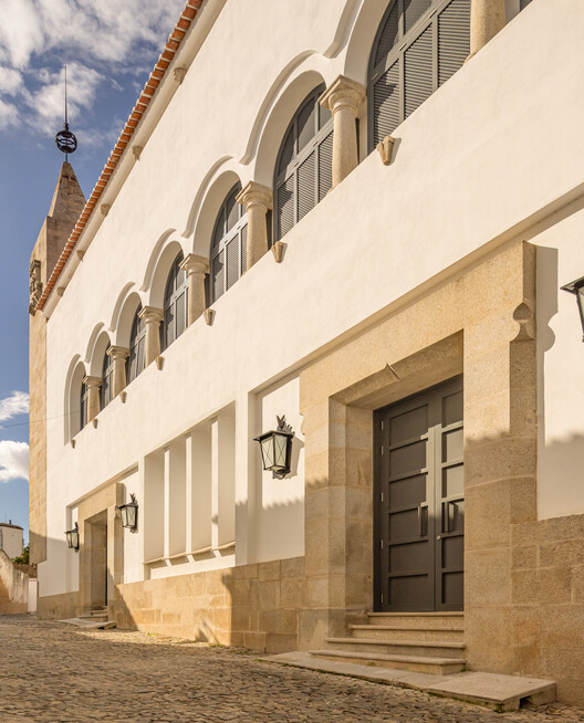 Salón Central Eborense / ateliermob - Fotografía interior