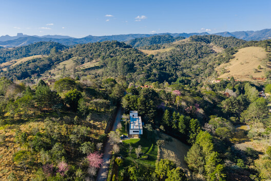 Casa SAP / Estúdio Brasileiro de Arquitetura + Ateliê AU - Imagen 18 de 28