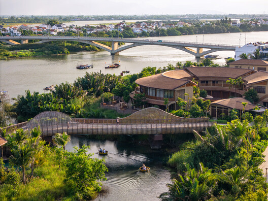 Namia River Retreat / LJ-Group Landscape Architecture + T3 ARCHITECTS Namia River Retreat / LJ-Group Landscape Architecture + T3 ARCHITECTS - Image 2 of 31