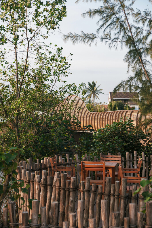 Namia River Retreat / LJ-Group Landscape Architecture + T3 ARCHITECTS Namia River Retreat / LJ-Group Landscape Architecture + T3 ARCHITECTS - Image 8 of 31