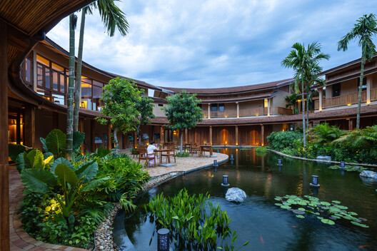 Namia River Retreat / LJ-Group Landscape Architecture + T3 ARCHITECTS Namia River Retreat / LJ-Group Landscape Architecture + T3 ARCHITECTS - Exterior Photography, Courtyard