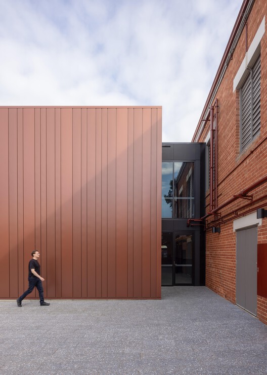 Thebarton Theatre Complex Redevelopment / JPE Design Studio Thebarton Theatre Complex Redevelopment / JPE Design Studio - Exterior Photography