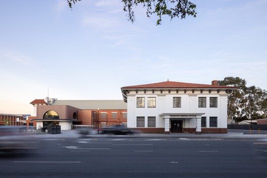 Thebarton Theatre Complex Redevelopment / JPE Design Studio