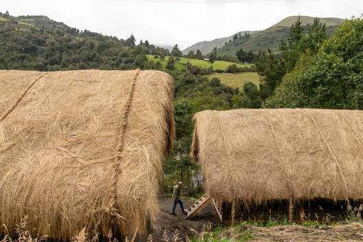 Módulos Habitacionales La Bocatoma / Cubbil studio Módulos Habitacionales La Bocatoma / Cubbil studio - Fotografía exterior