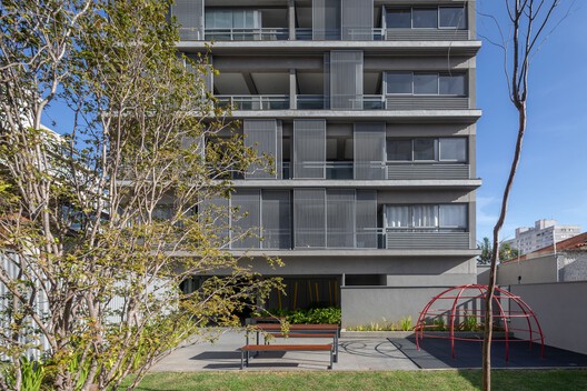 Edifício Cotoxó / SIAA + Eduardo de Almeida - Fotografía exterior, Balcón