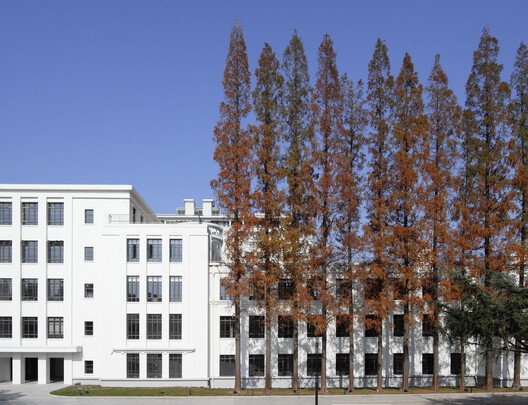 上海商学院漕宝路校区 / gmp Architects - 建筑图