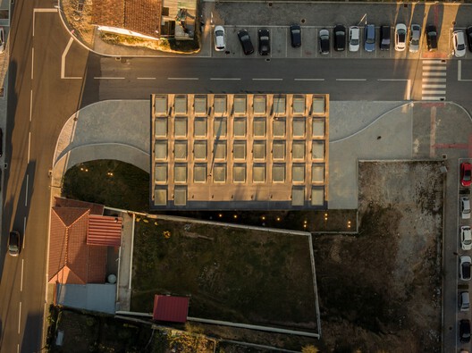 Centro intermodal de Lousada / spaceworkers Centro intermodal de Lousada / spaceworkers - Imagen 16 de 34