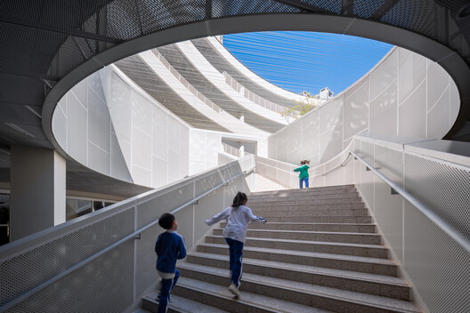 围屋学社 / 孟岩 | 都市实践 - 室内图, 楼梯