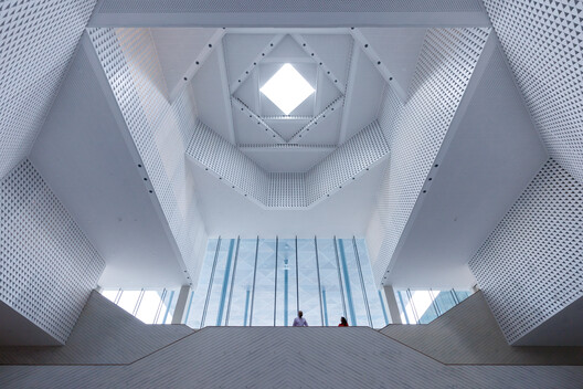 First Ismaili Center in the U.S., Designed by Farshid Moussavi Architecture, Opens in Houston - Image 4 of 22
