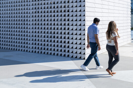 First Ismaili Center in the U.S., Designed by Farshid Moussavi Architecture, Opens in Houston - Image 21 of 22