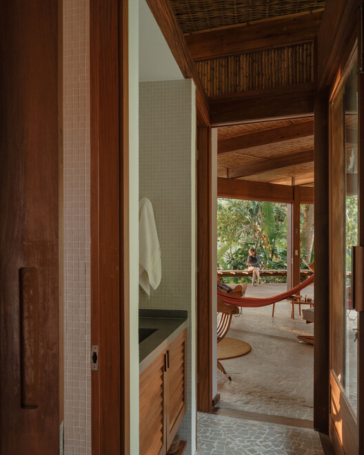 Casa da Figueira / Estúdio Lava - Fotografía interior, Madera, Fijación Vigas