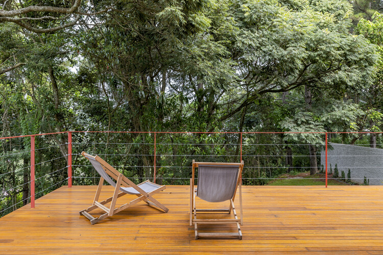 Casa Bosque / RAWI Arquitetura + Diseño - Fotografía de exteriores, madera, terrazas, barandillas