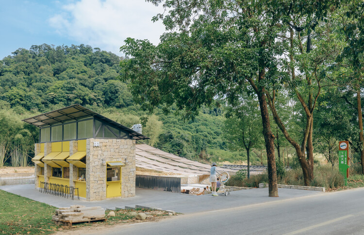 Gran portada/MLA+ - Fotografía de exteriores