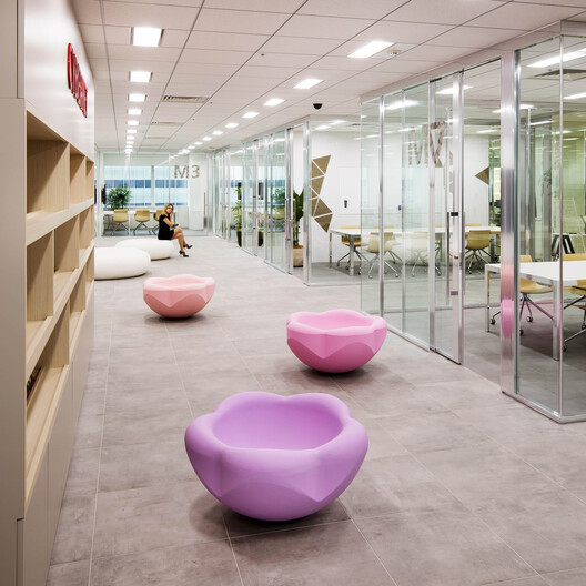 Light, Material, Reaction: How Active Surfaces® Transform Cybernet Systems’ Tokyo Headquarters Light, Material, Reaction: How Active Surfaces® Transform Cybernet Systems’ Tokyo Headquarters - Image 2 of 8