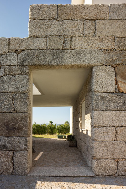 House in Mesão Frio / felixARQS - Daniel félix Arquitectos - Image 13 of 51