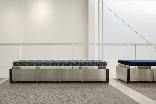 Salão de Beleza Cubo  / FUTURA ESTUDIO - Fotografia de Interiores, Dormitório