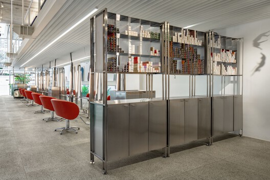 Salão de Beleza Cubo  / FUTURA ESTUDIO - Fotografia de Interiores, Cozinha, Iluminação, Vidro