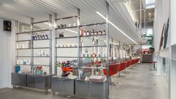 Salão de Beleza Cubo  / FUTURA ESTUDIO