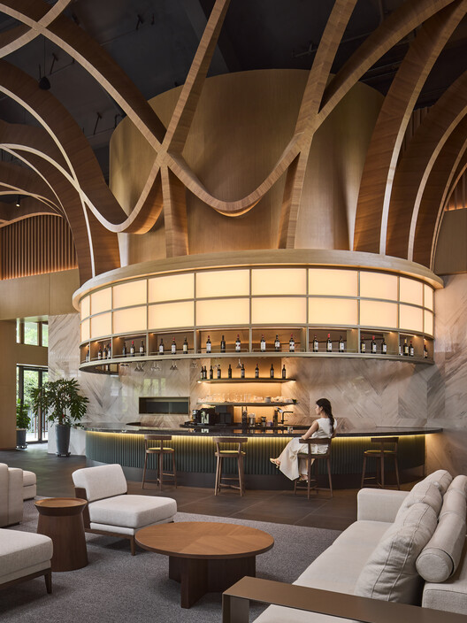 常州天安会所改造 / 汉齐建筑 - 室内图, 起居室, 木头, 灯, 椅子