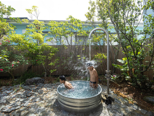 AMAMI 住宅 / Sakai Architects - 建筑图, 花园