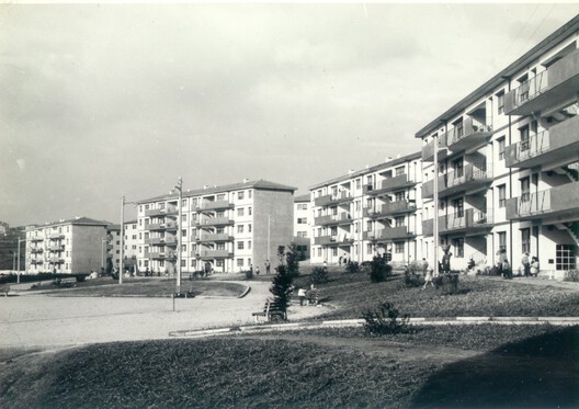 Reabilitação dos edifícios do Bairro do Cerco do Porto / Virgínio Moutinho Arquitectos + José Gigante Arquitecto - Fotografia de Exterior