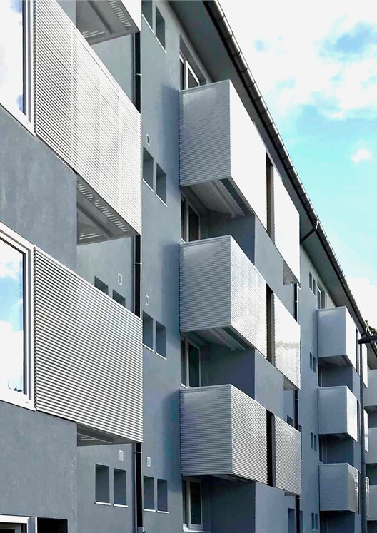 Reabilitação dos edifícios do Bairro do Cerco do Porto / Virgínio Moutinho Arquitectos + José Gigante Arquitecto - Imagem 14 de 34