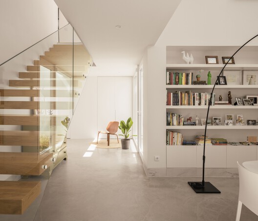 Casa da Verdizela / Estúdio AMATAM - Fotografia de Interiores, Armário, Madeira, Escada, Cadeira