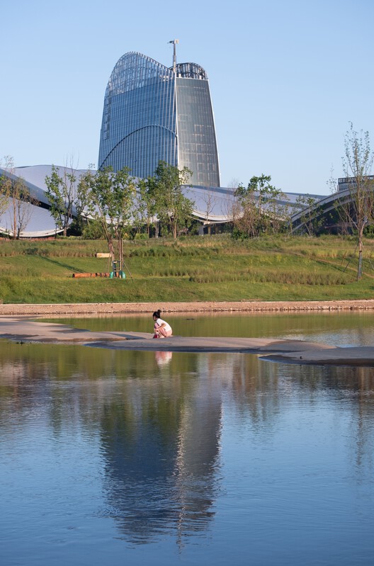 安吉国际会展中心 / 法国何斐德建筑设计+启迪设计 - 建筑图