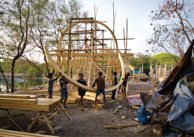 BaleBio Pavilion/Cave Urban - fotografía exterior, madera