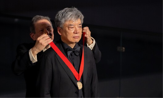 2025 年普利兹克建筑奖颁奖典礼视频发布，致敬刘家琨 - 8 的图像 8