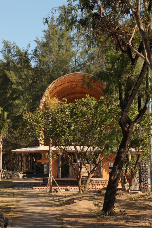 Pabellón BaleBio/Cave Urban - Imagen 6 de 32