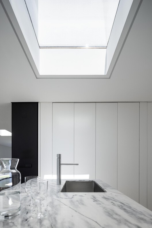 Casa DR / nmdarq - Fotografia de Interiores, Cozinha, Bancada, Vidro