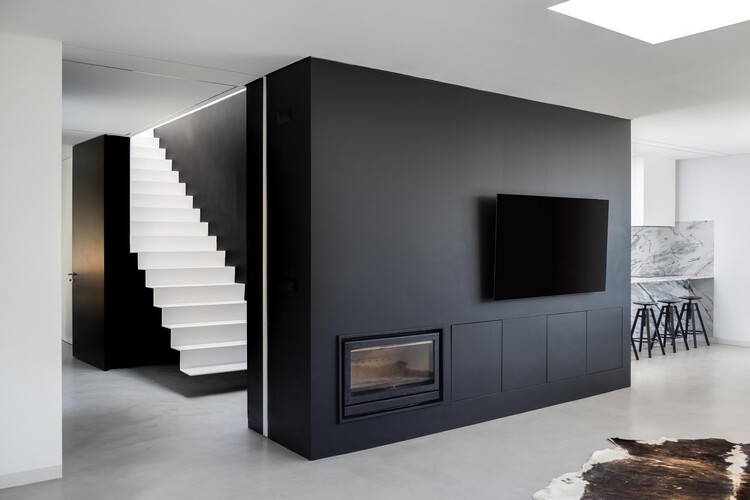 Casa DR / nmdarq - Fotografia de Interiores, Escada, Madeira