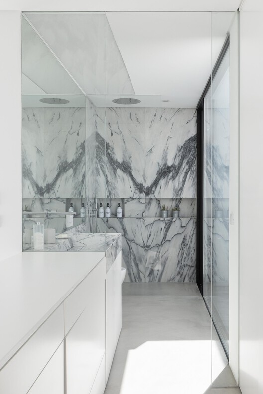 Casa DR / nmdarq - Fotografia de Interiores, Banheiro, Bancada, Pia