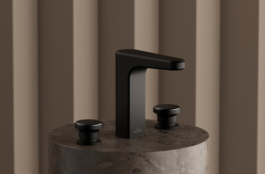 How Can Subtle Design Transform the Bathroom Experience? - Image 3 of 11