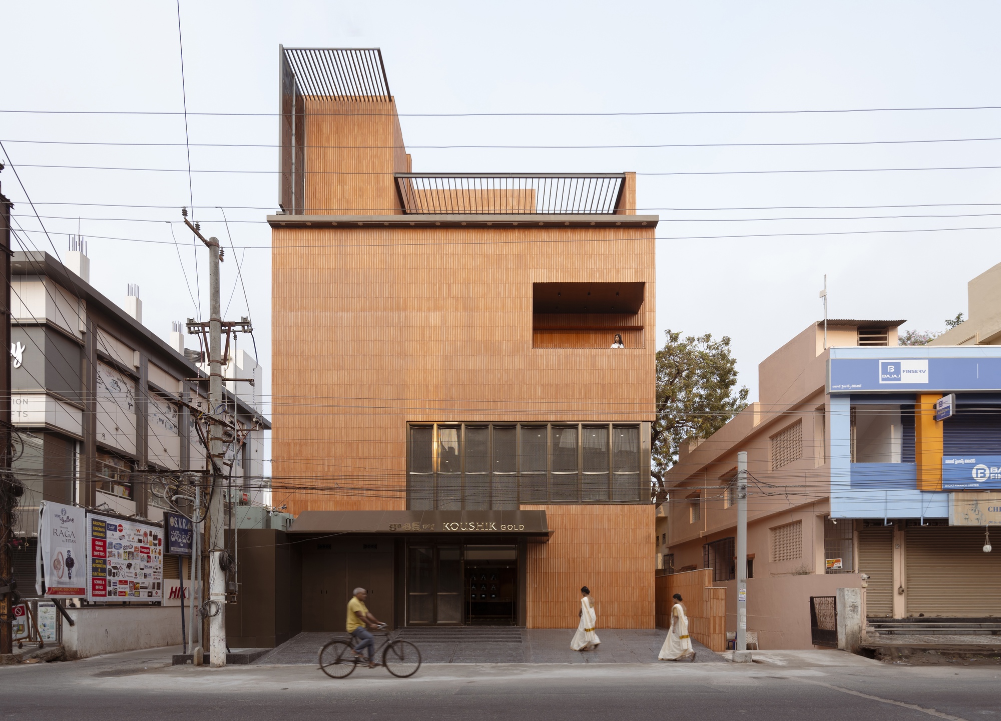 Fluted Volume / Studio UF+O