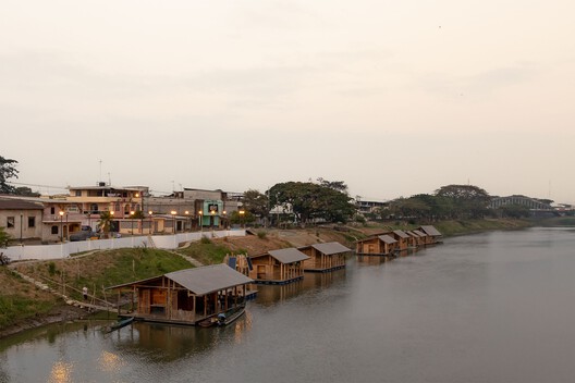 El Barrio Flotante de las Balsas / Natura Futura El Barrio Flotante de las Balsas / Natura Futura - Imagen 9 de 44