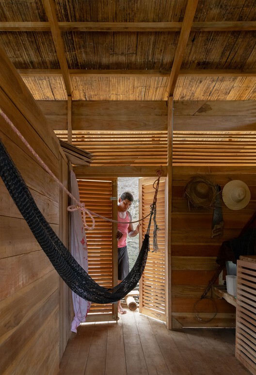 Barrio Flotante de las Balsas / Natura Futura - fotografía de interiores, madera, terraza
