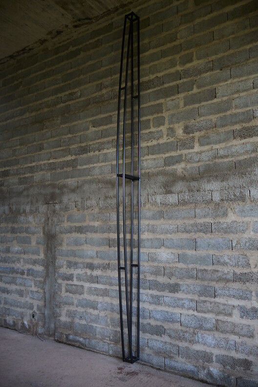 Limbo Museum Opens Its Debut Exhibition Within an Unfinished Brutalist Building in Ghana, West Africa - Image 22 of 25