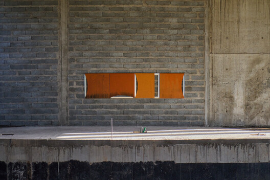 Limbo Museum Opens Its Debut Exhibition Within an Unfinished Brutalist Building in Ghana, West Africa - Image 7 of 25