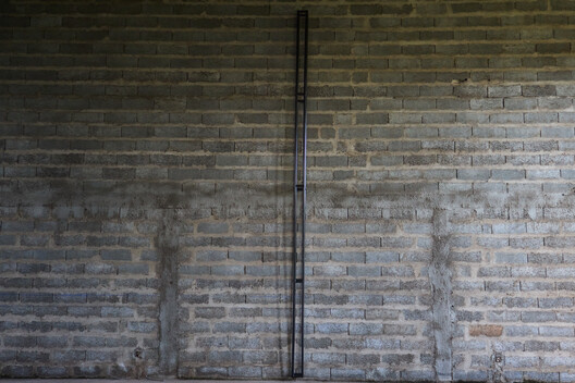 Limbo Museum Opens Its Debut Exhibition Within an Unfinished Brutalist Building in Ghana, West Africa - Image 24 of 25