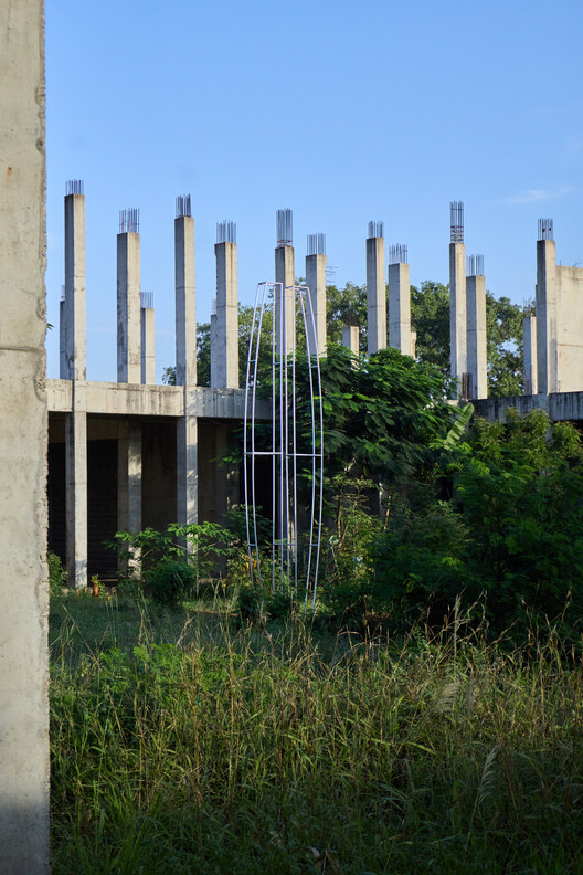 Limbo Museum Opens Its Debut Exhibition Within an Unfinished Brutalist Building in Ghana, West Africa - Image 21 of 25