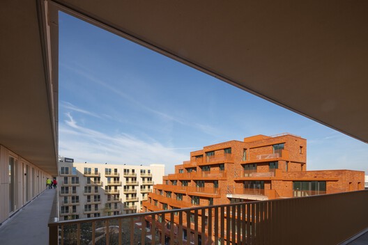 Edificio residencial Palazzo Paleiskwartier / Benthem Crouwel Architects - Imagen 12 de 26