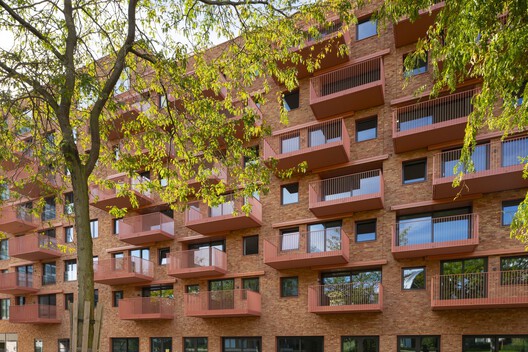 Edificio residencial Palazzo Paleiskwartier / Benthem Crouwel Architects - Fotografía exterior